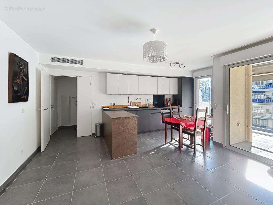 Appartement à CAGNES-SUR-MER