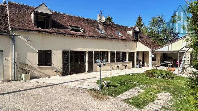 Maison à HERME