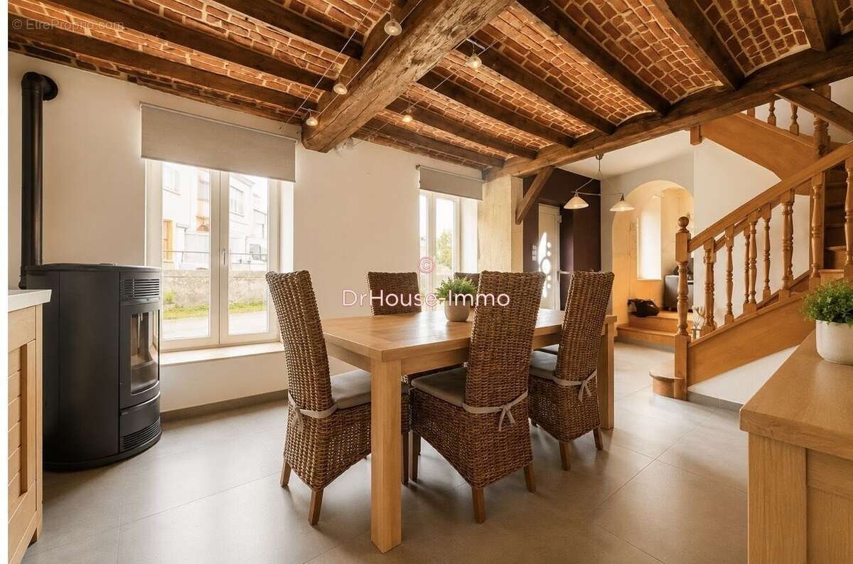 Maison à VIEUX-CONDE