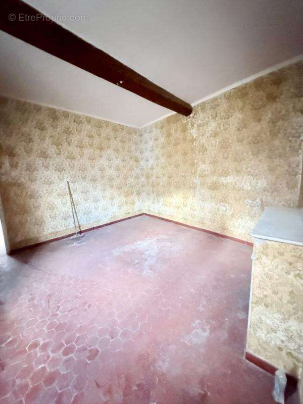 Appartement à COURTHEZON