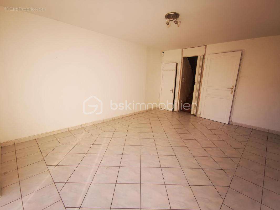 Maison de village de 124 m² – 4 chambres – Garage – Pierre-Châtel (38119) - photo 8