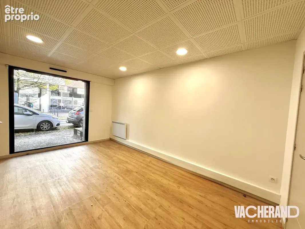 Commerce 75 m² à vendre à Lille (59000) - photo 4