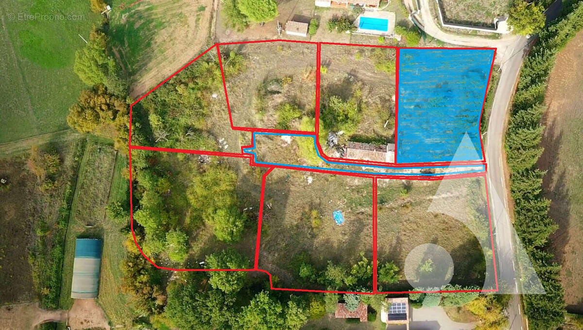 Terrain à VILLECROZE