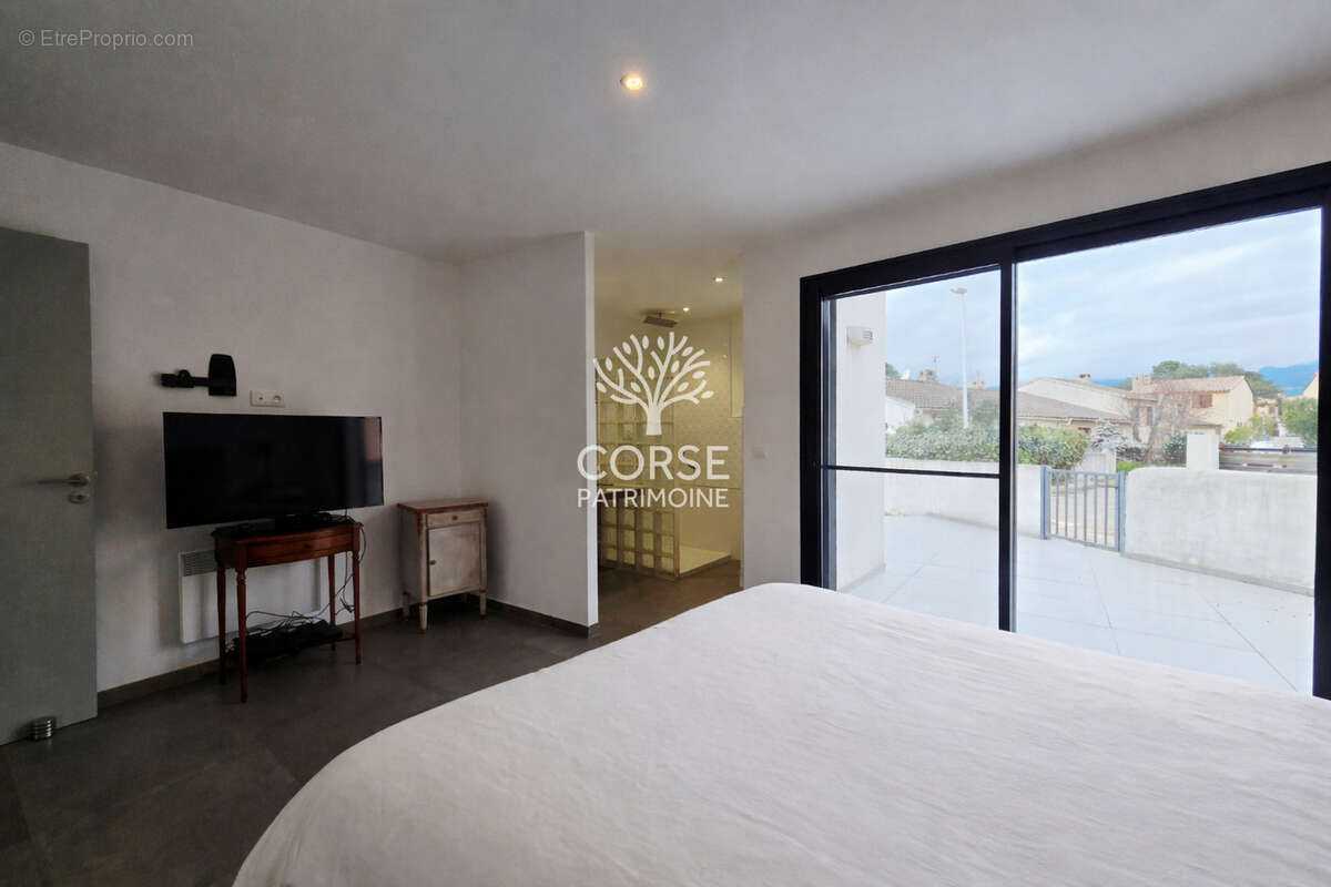 Maison à PORTO-VECCHIO