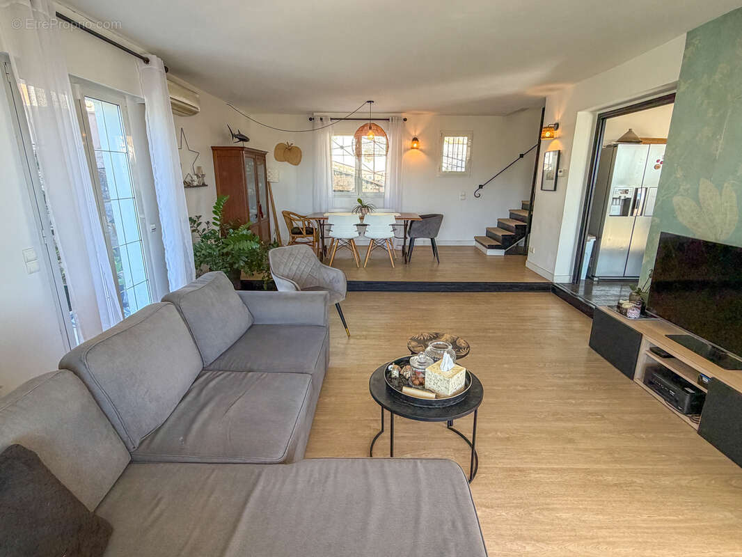 Maison à CAGNES-SUR-MER