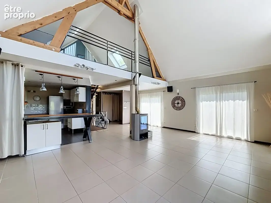Maison 6 pièces 155 m² à vendre à Chateaufort (78117) - photo 3
