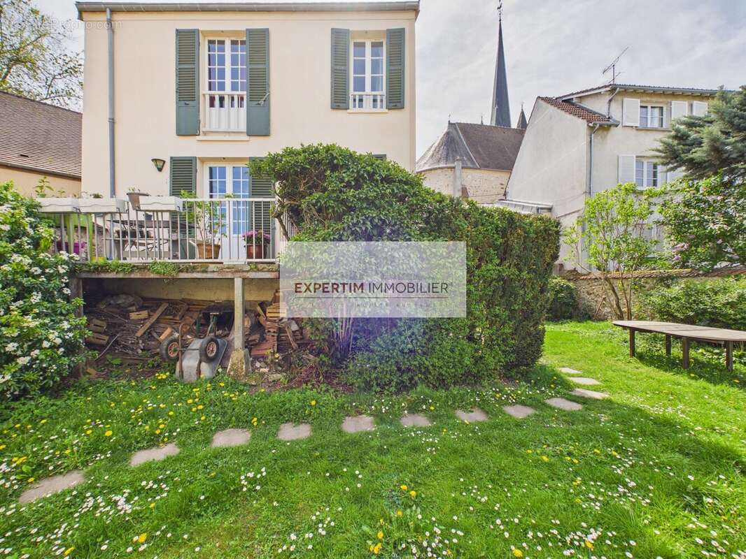Maison à JOUY-EN-JOSAS
