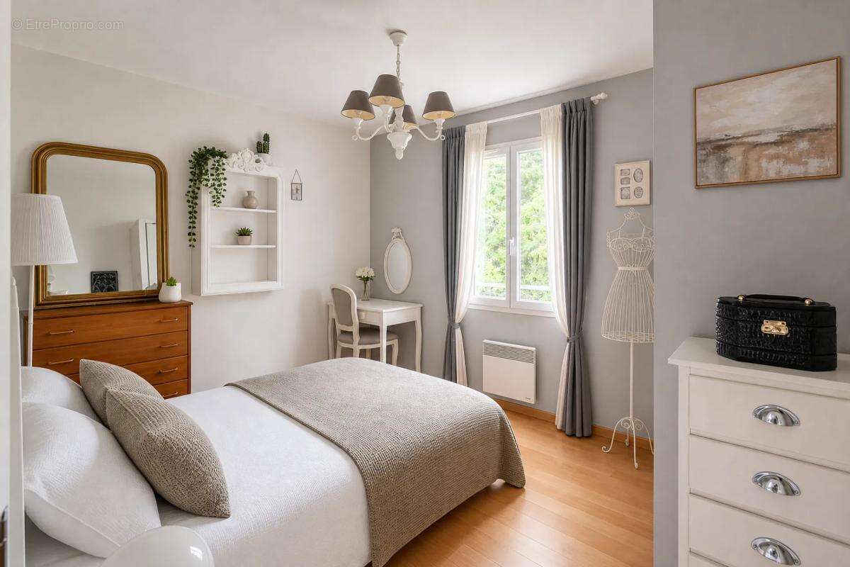 Maison spacieuse avec jardin et parkings à Pessac - photo 11