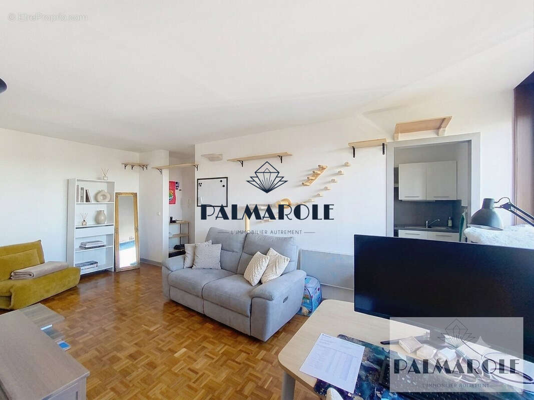 Appartement 74 m² à Perpignan  - photo 2