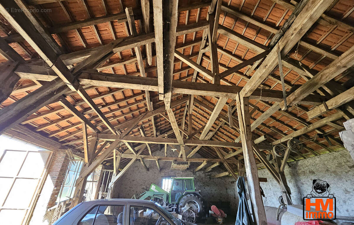 Maison à RILHAC-LASTOURS