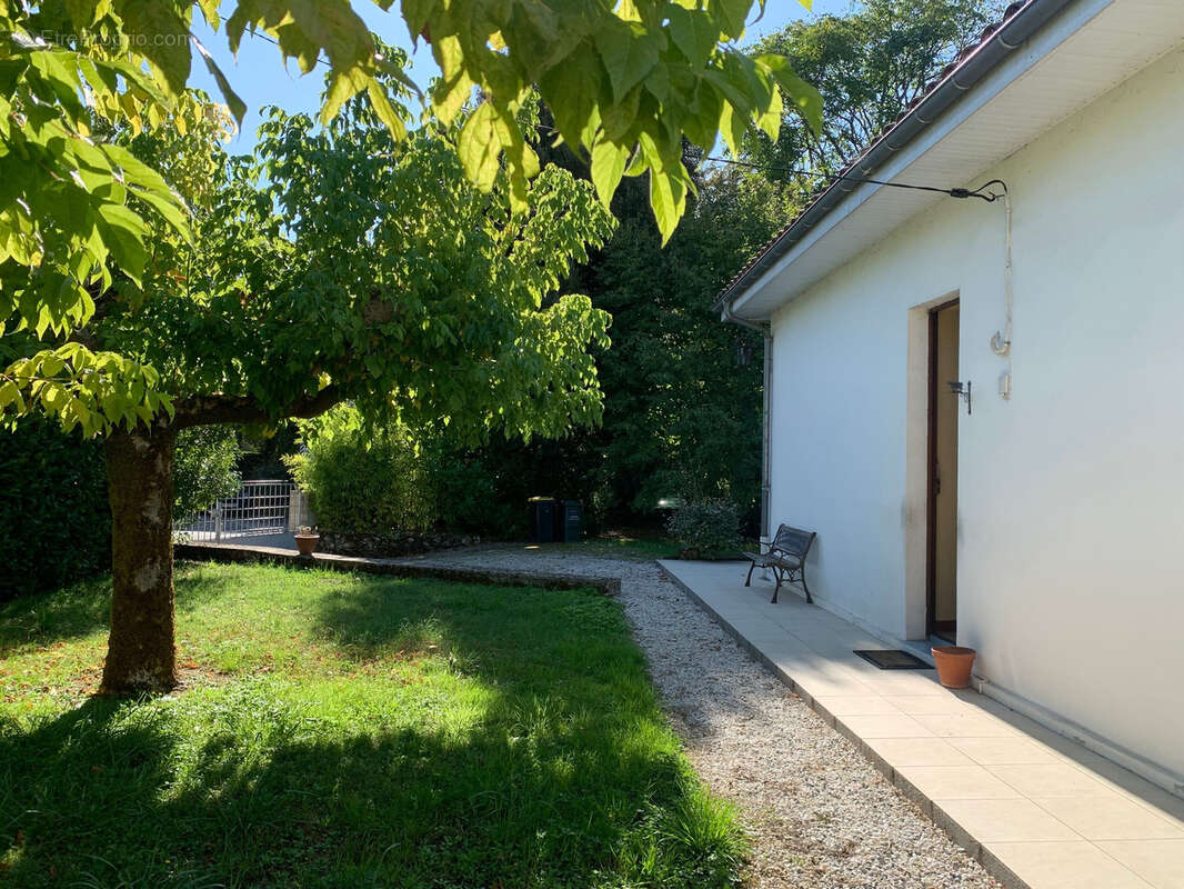 Maison à SAUVETERRE-DE-GUYENNE