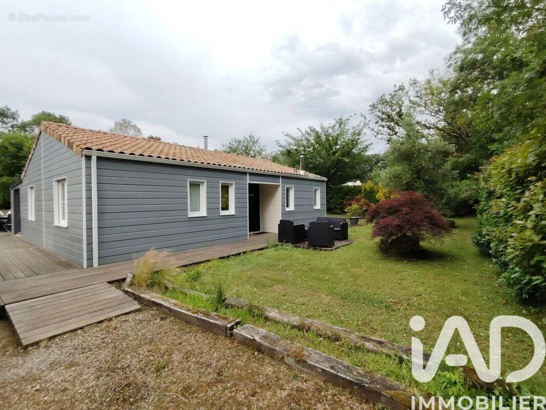 Photo 1 - Maison à TALMONT-SAINT-HILAIRE