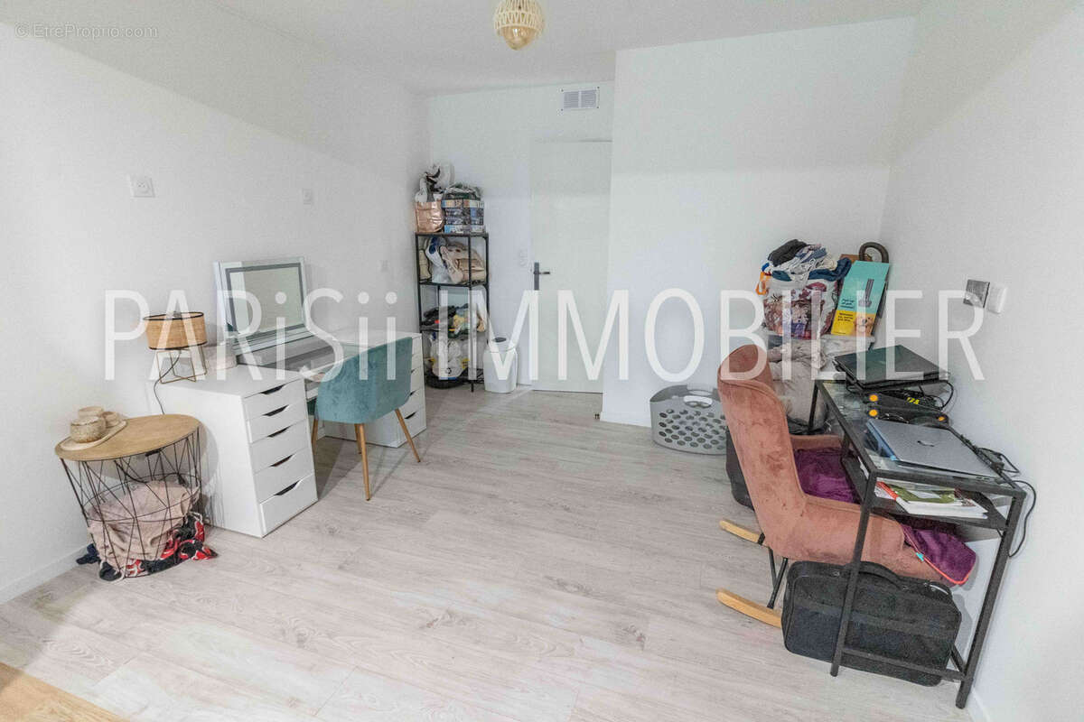 Maison à MONTIGNY-LES-CORMEILLES