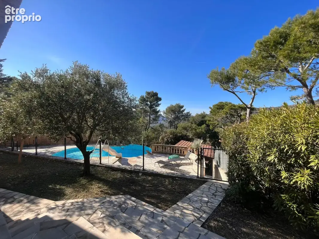 Villa provençale de 7 pièces /  La Turbie - photo 2