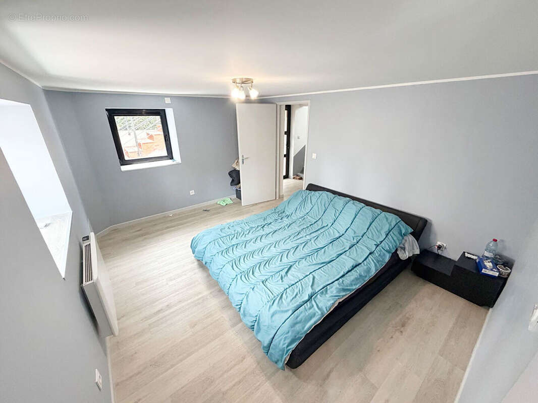 Maison 6 pièces de 141,78 m2 - photo 5