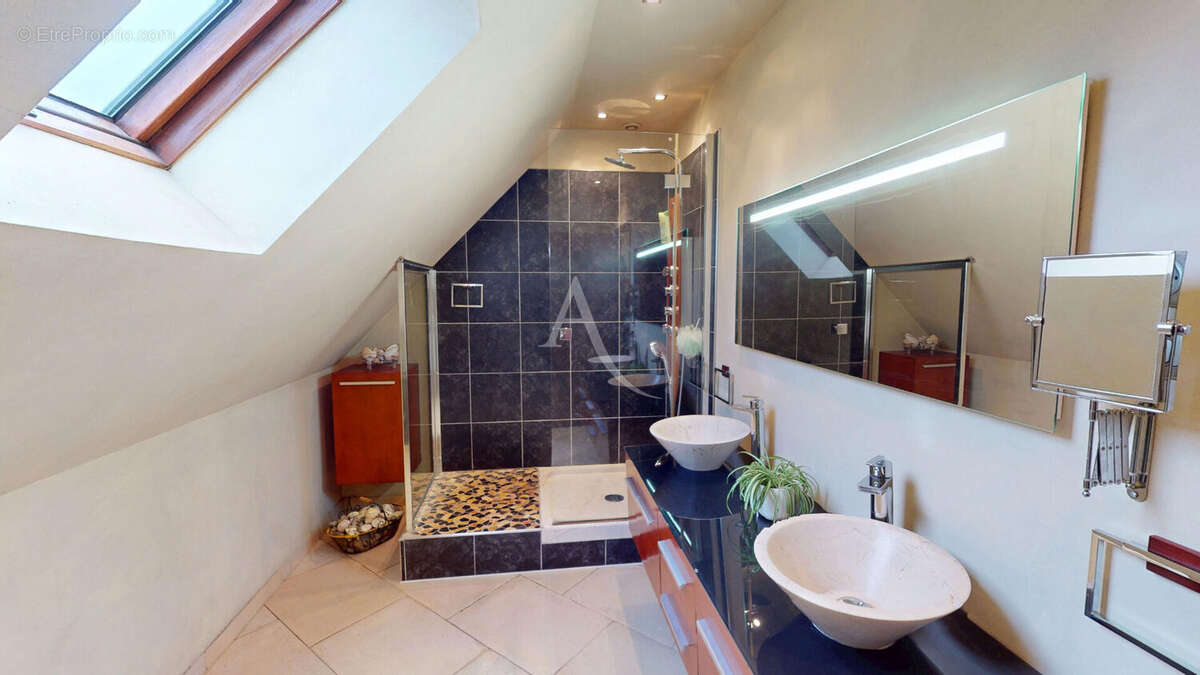 Maison à CHANGIS-SUR-MARNE