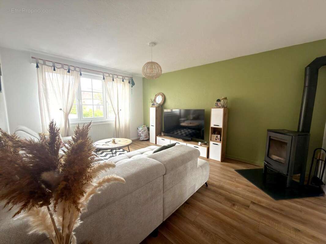 Maison 4 pièces 125 m² à vendre à Voyer (57560) - photo 4