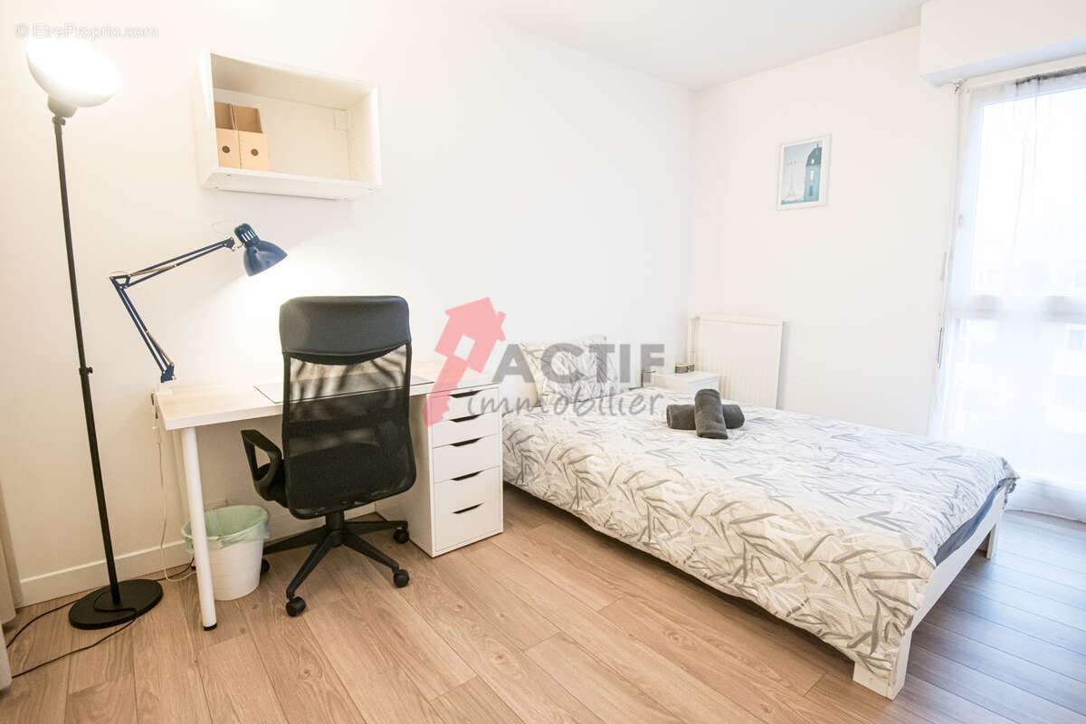 Appartement à COURCOURONNES