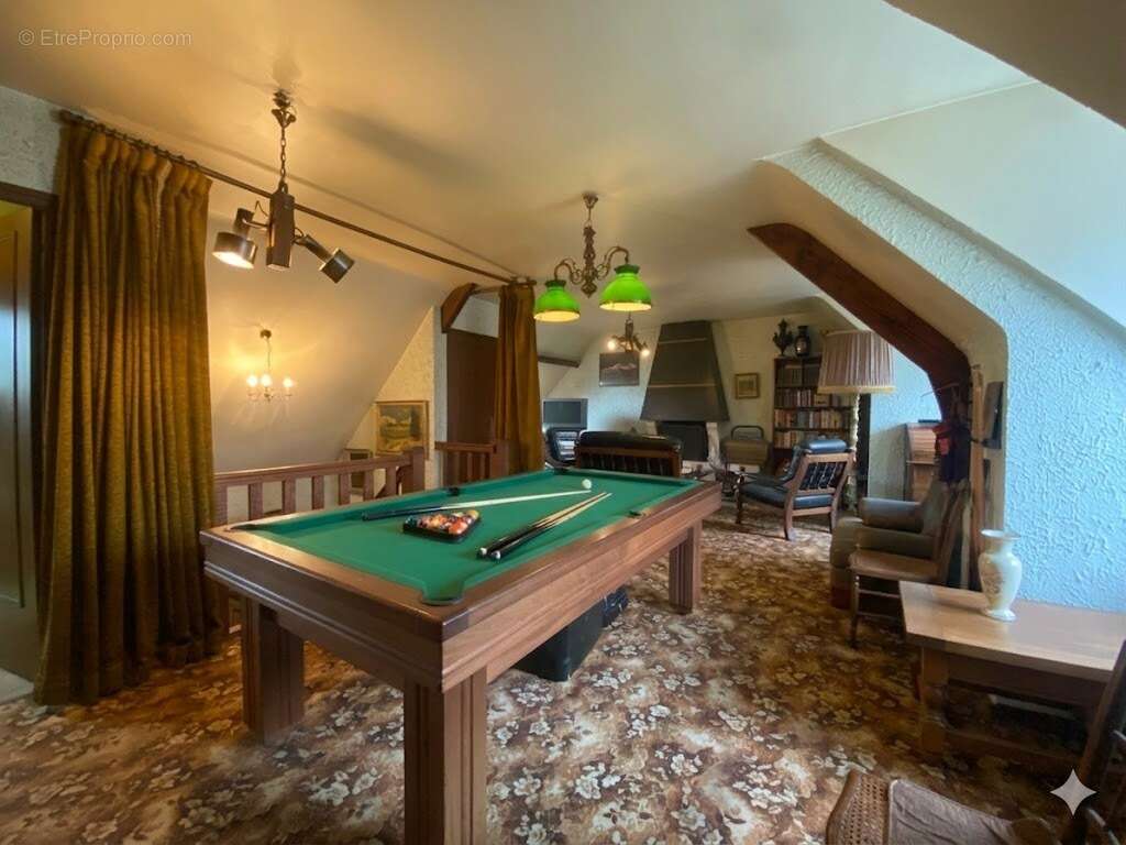 Maison à BENNECOURT