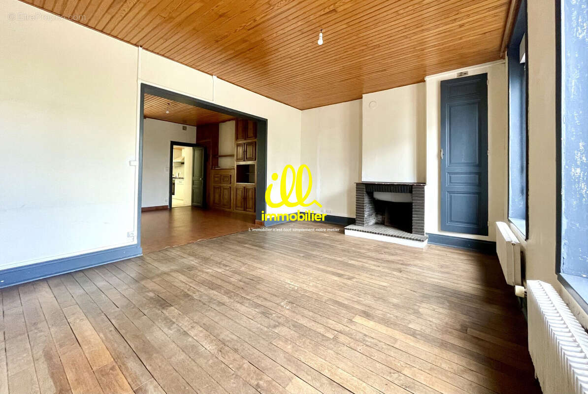 Maison 125 m² à Charleville-Mezieres  - photo 2