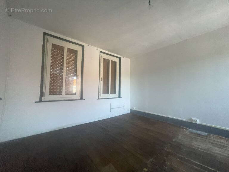 Maison à AUXI-LE-CHATEAU