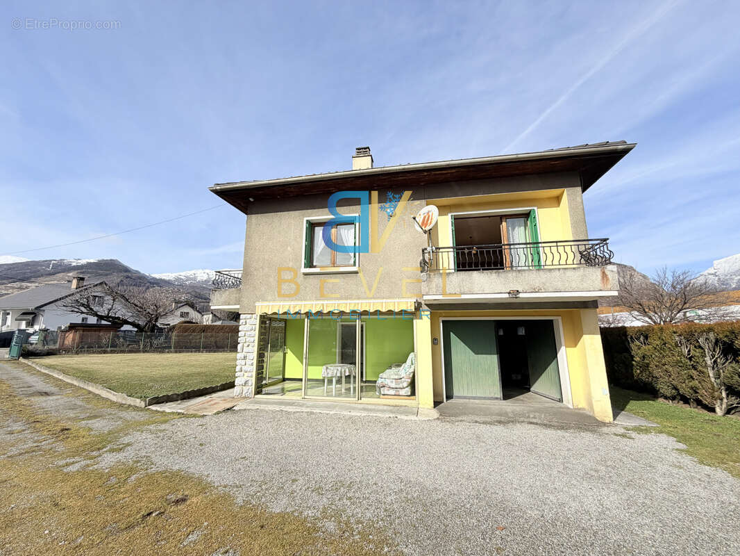 Maison à SAINT-JEAN-DE-MAURIENNE