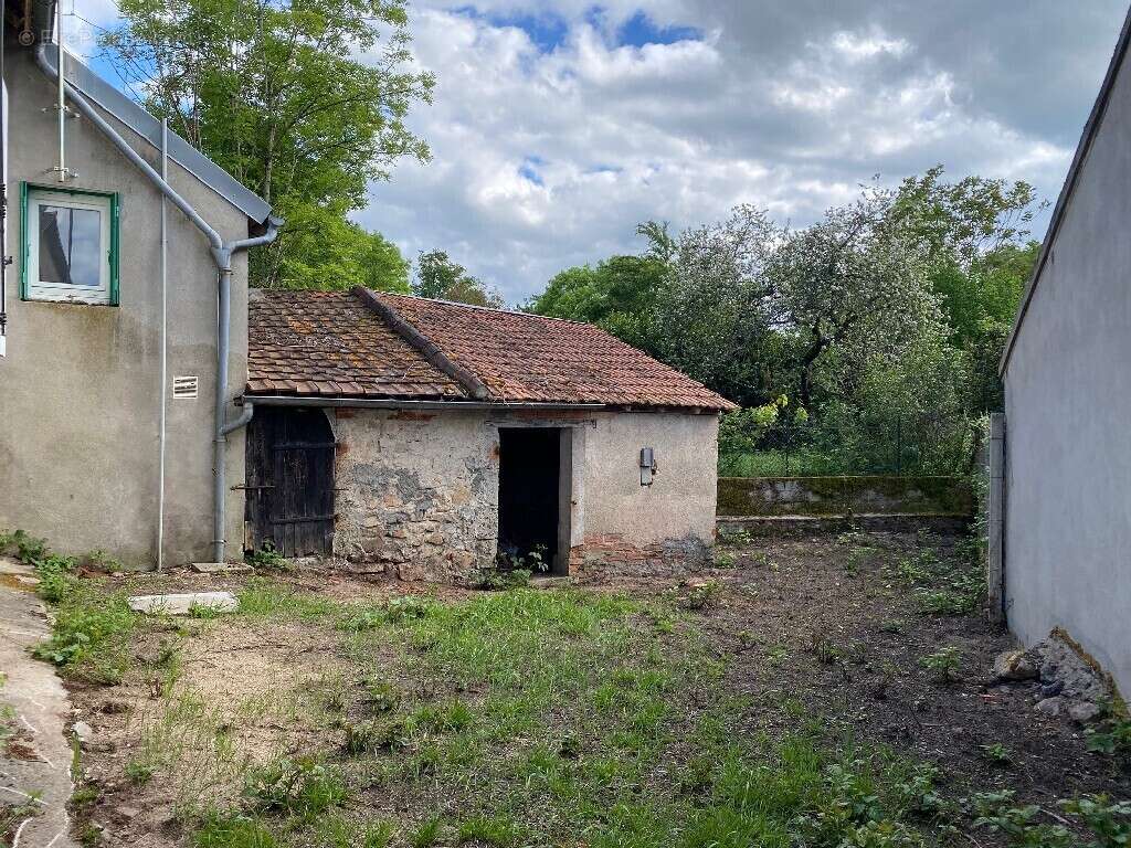 Maison à SERVILLY