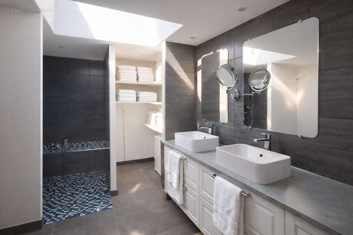 Photo 6 - Maison à L'ISLE-SUR-LA-SORGUE