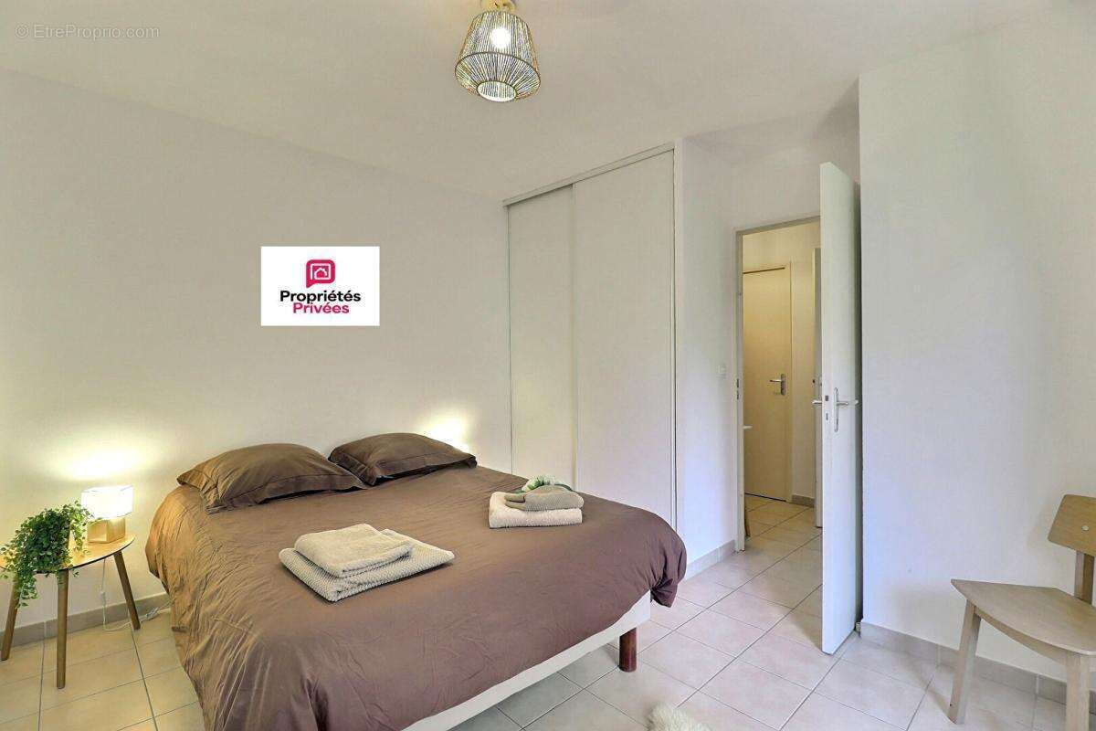 Appartement La Seyne Sur Mer 4 pièce(s) 80.98 m2 - photo 15