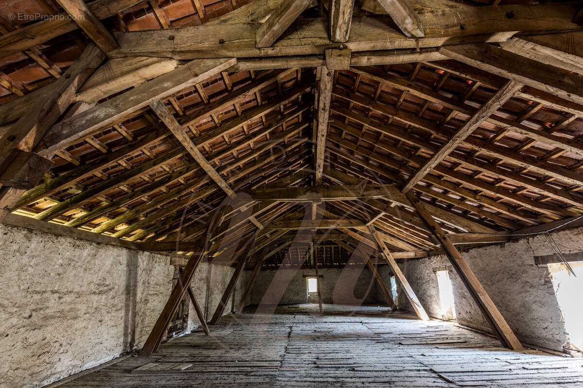 Maison à CAMPAGNE