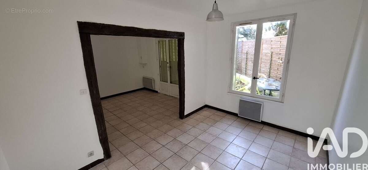 Photo 8 - Maison à VILLENEUVE-SUR-YONNE