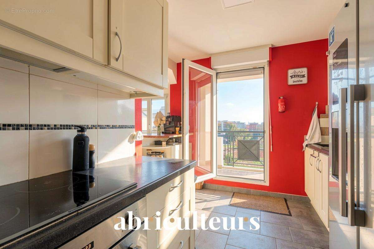 Appartement à ISSY-LES-MOULINEAUX