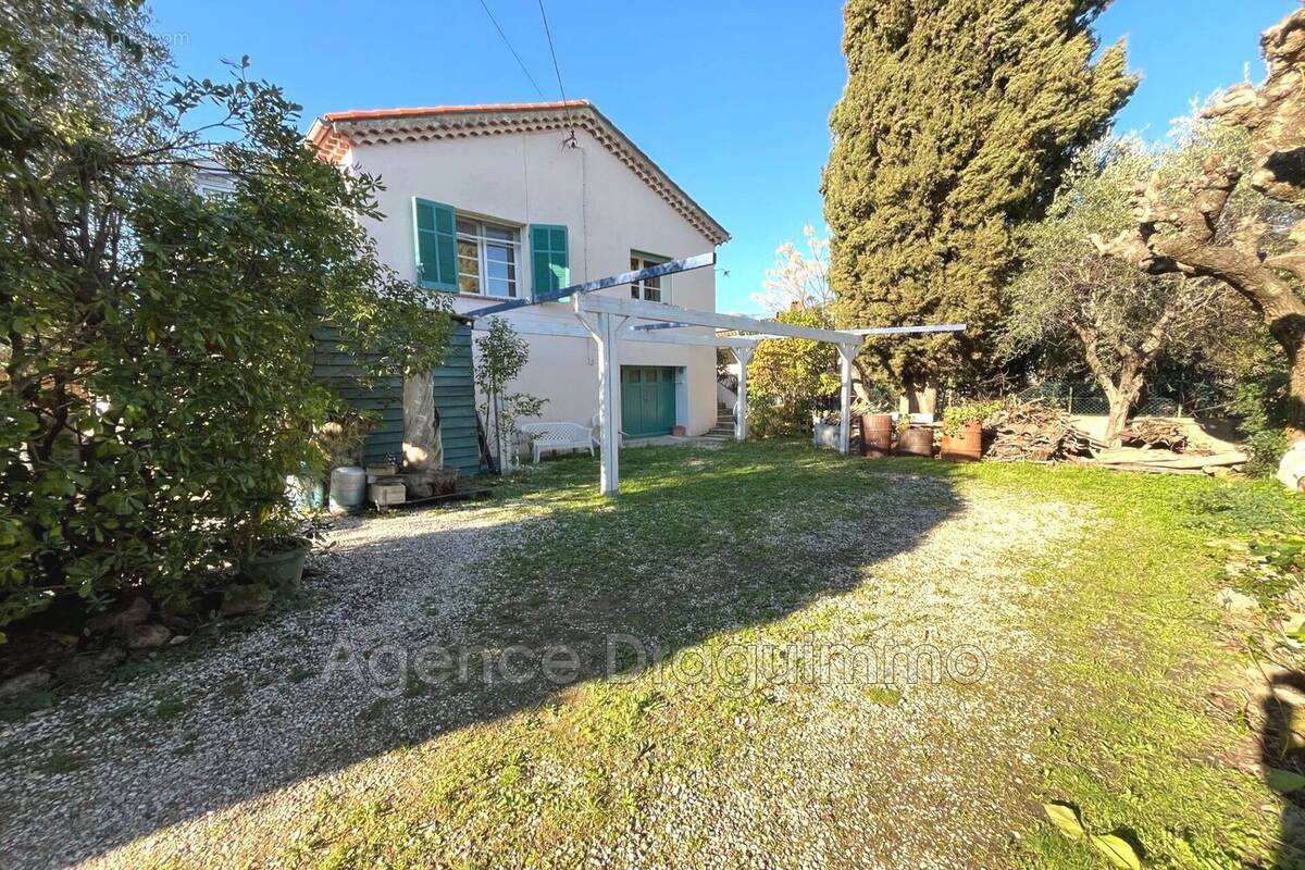 Maison à DRAGUIGNAN