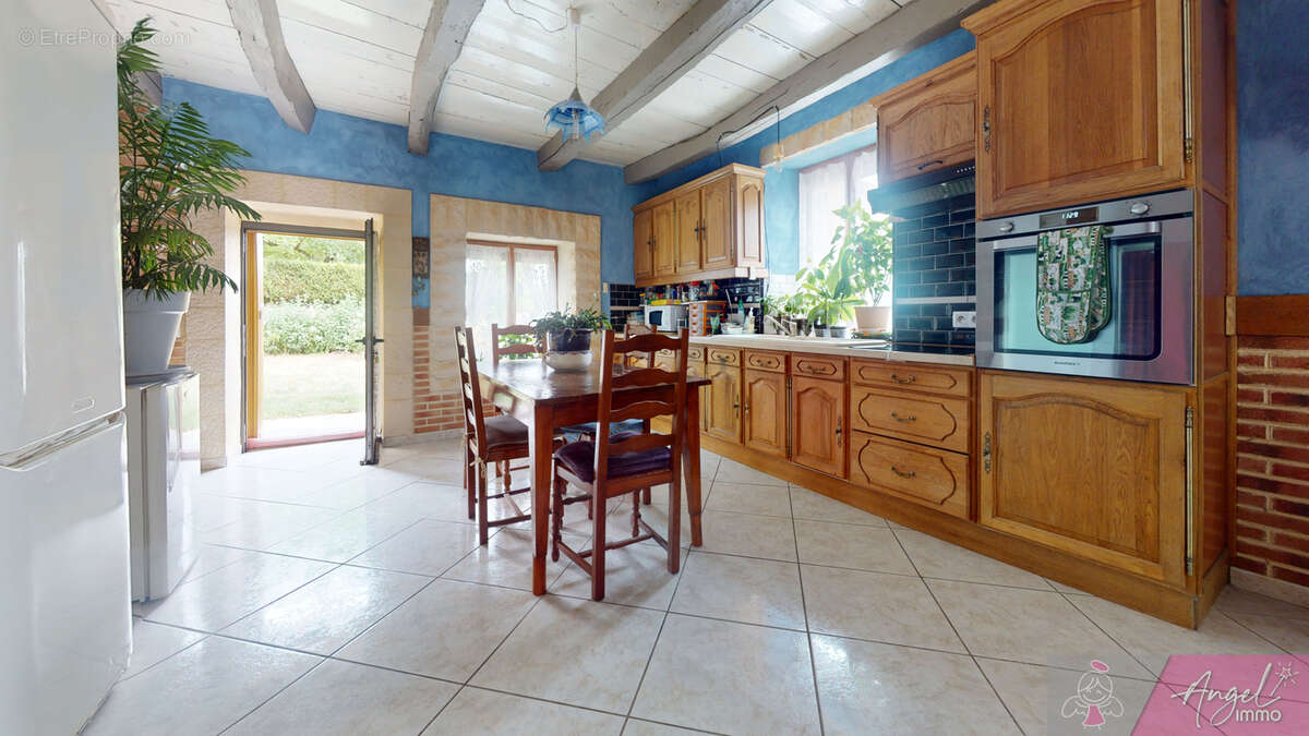 Maison en pierre à Souvans, bois privatif - photo 5