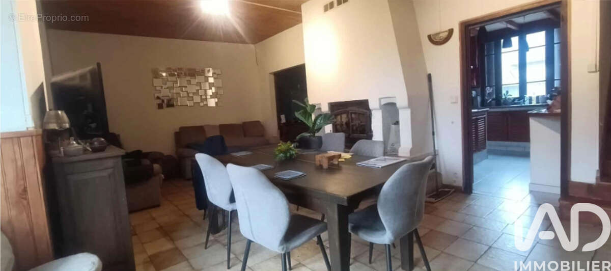 Photo 2 - Maison à CHICHERY