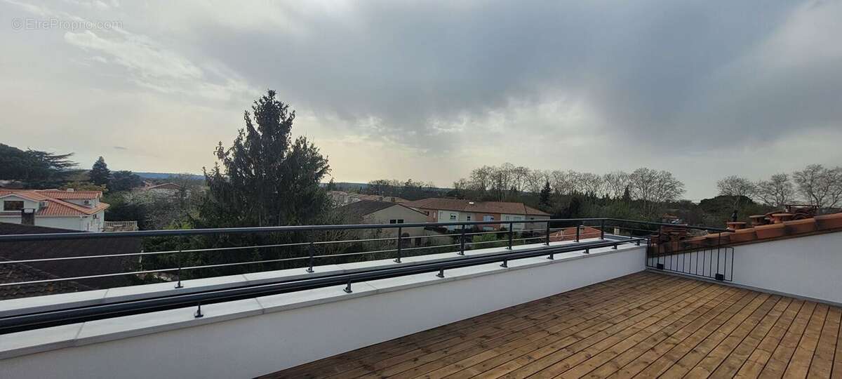 Appartement T4 duplex 118 m² + terrasse 130m² à Saint-Orens - photo 5
