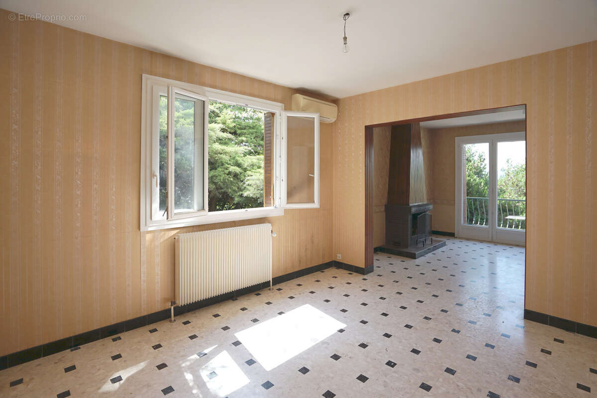 Maison à SAINT-MAURICE-L&#039;EXIL