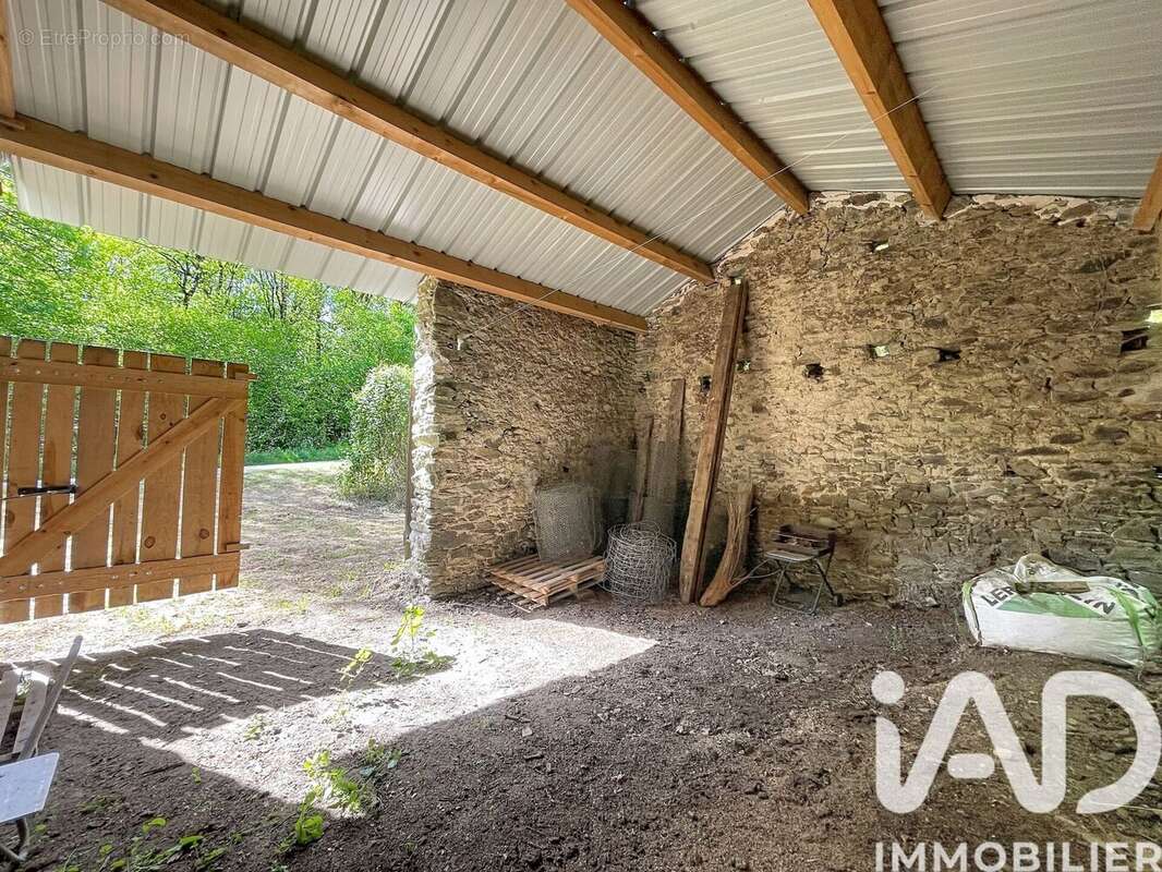 Photo 5 - Maison à LA CHAPELLE-THIREUIL