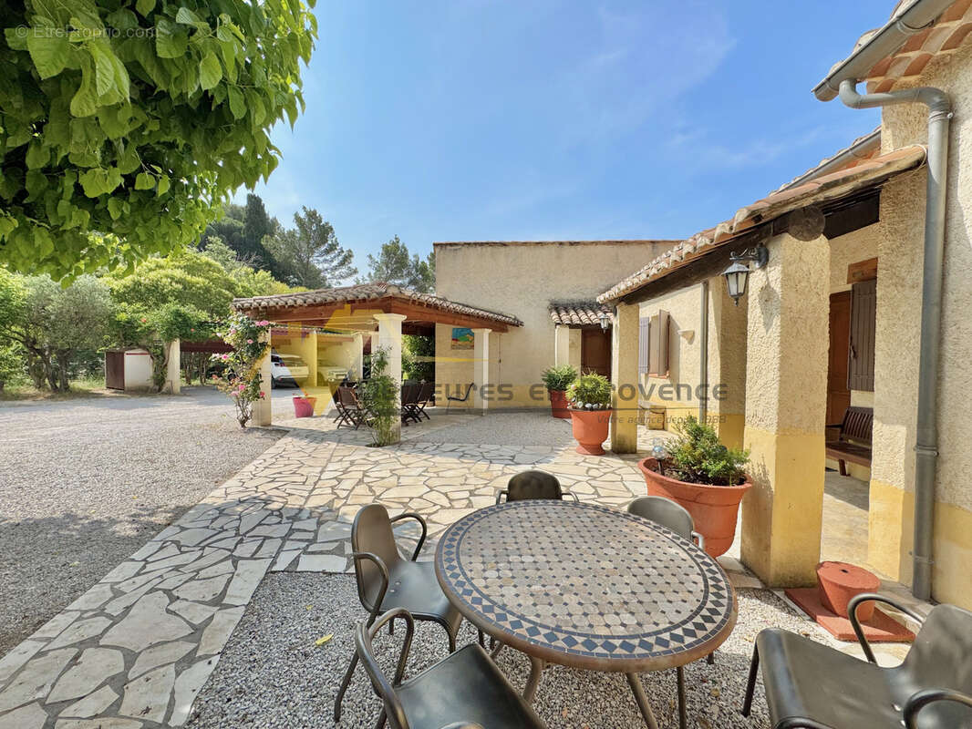 Appartement à SABLET