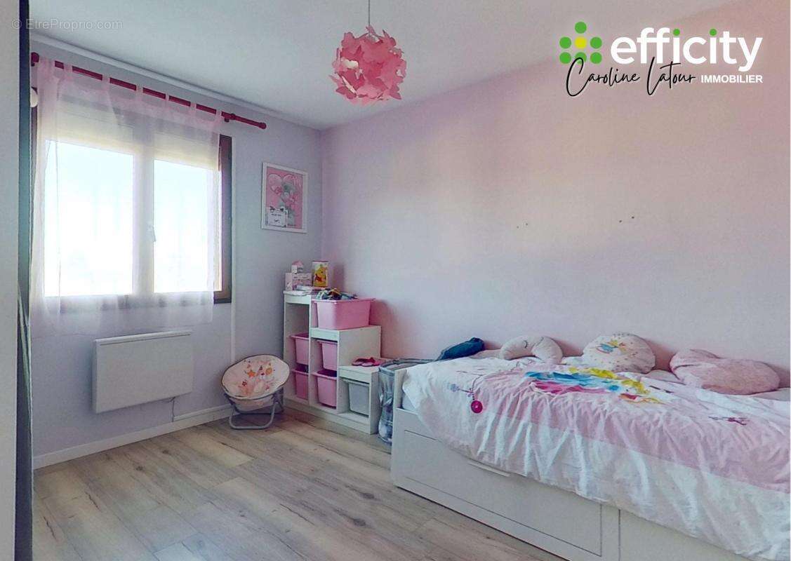 Maison à SAINT-GEORGES-HAUTE-VILLE