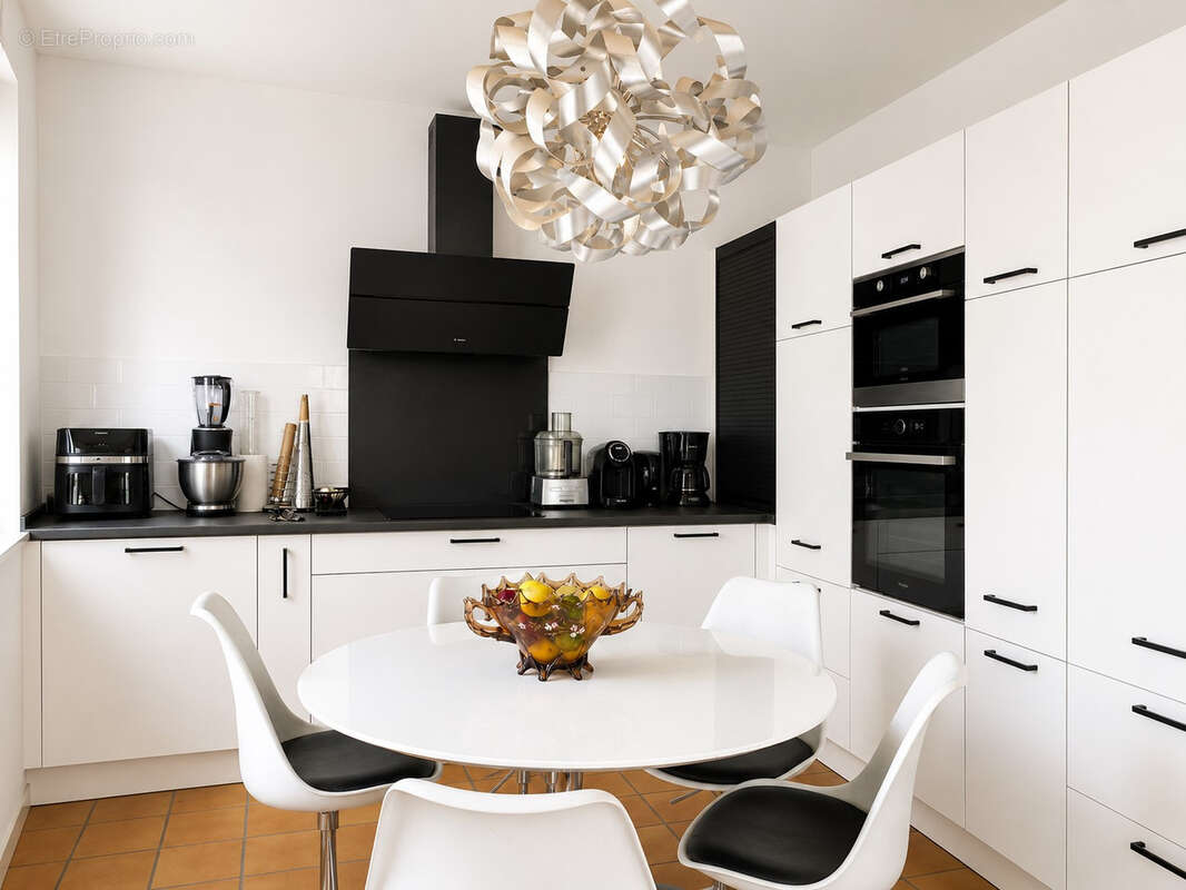 Une maison de maitre avec maison d'amis sur 2580m2 de parc arbore, a 10 minutes de perpignan - photo 9