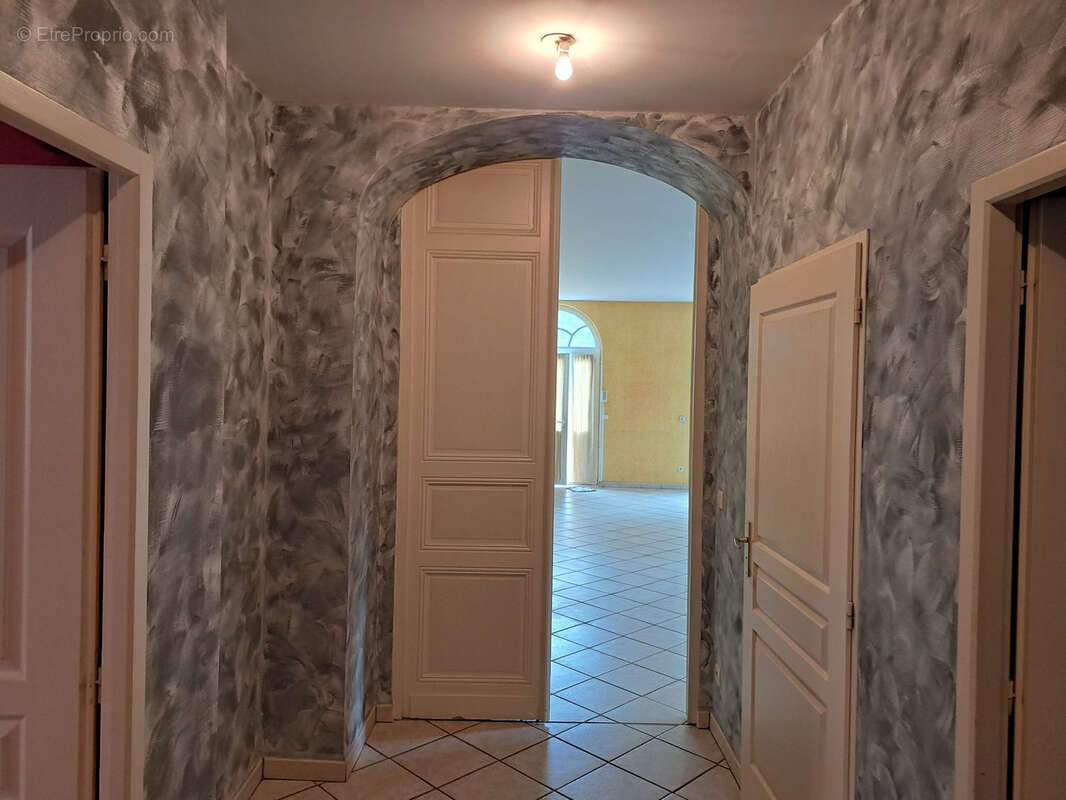 Maison à SAINT-MACAIRE