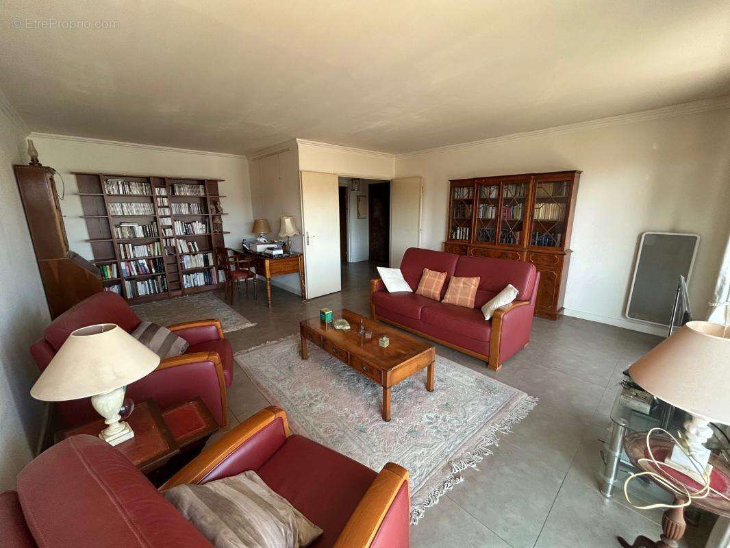 Appartement à ROSNY-SOUS-BOIS