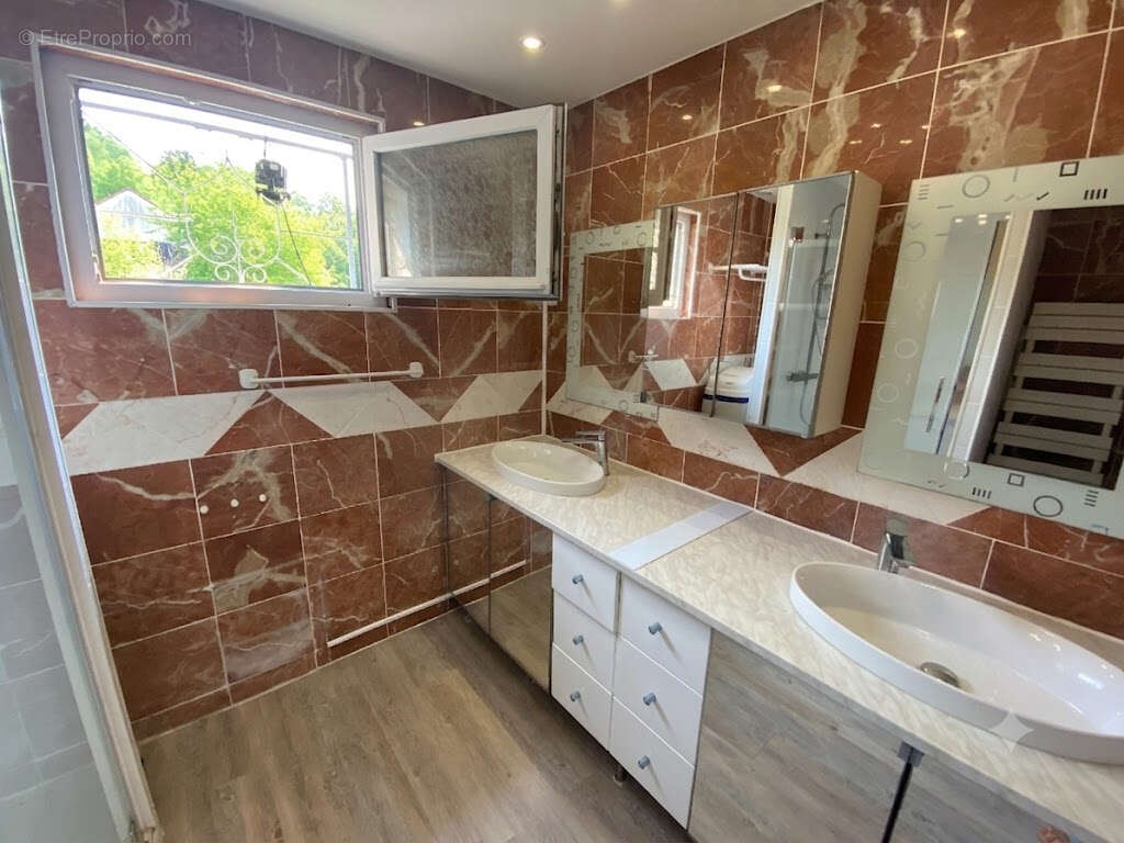 Appartement proche CHAMBLY - photo 8