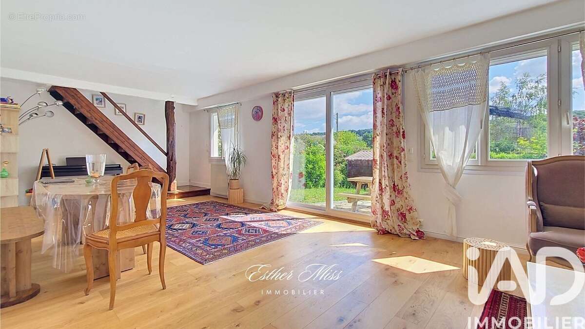 Photo 2 - Maison à CHEVREUSE