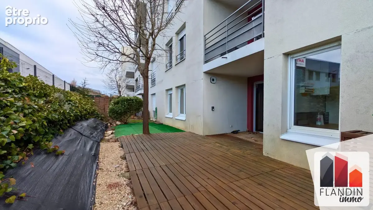 Appartement à GRIGNY