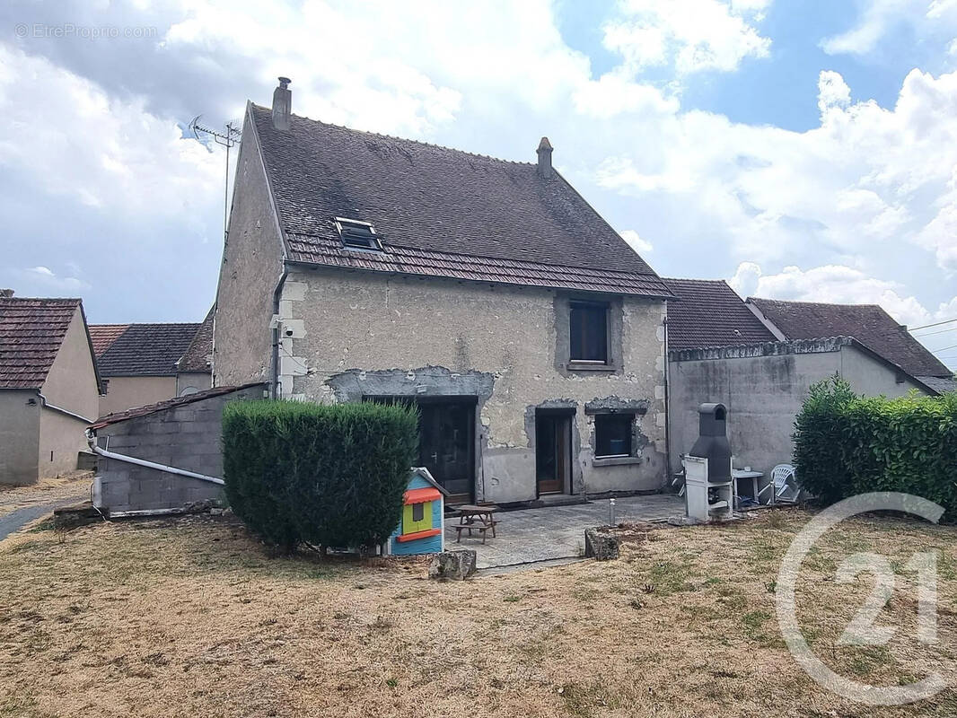 Maison à LA CELLE-SUR-LOIRE
