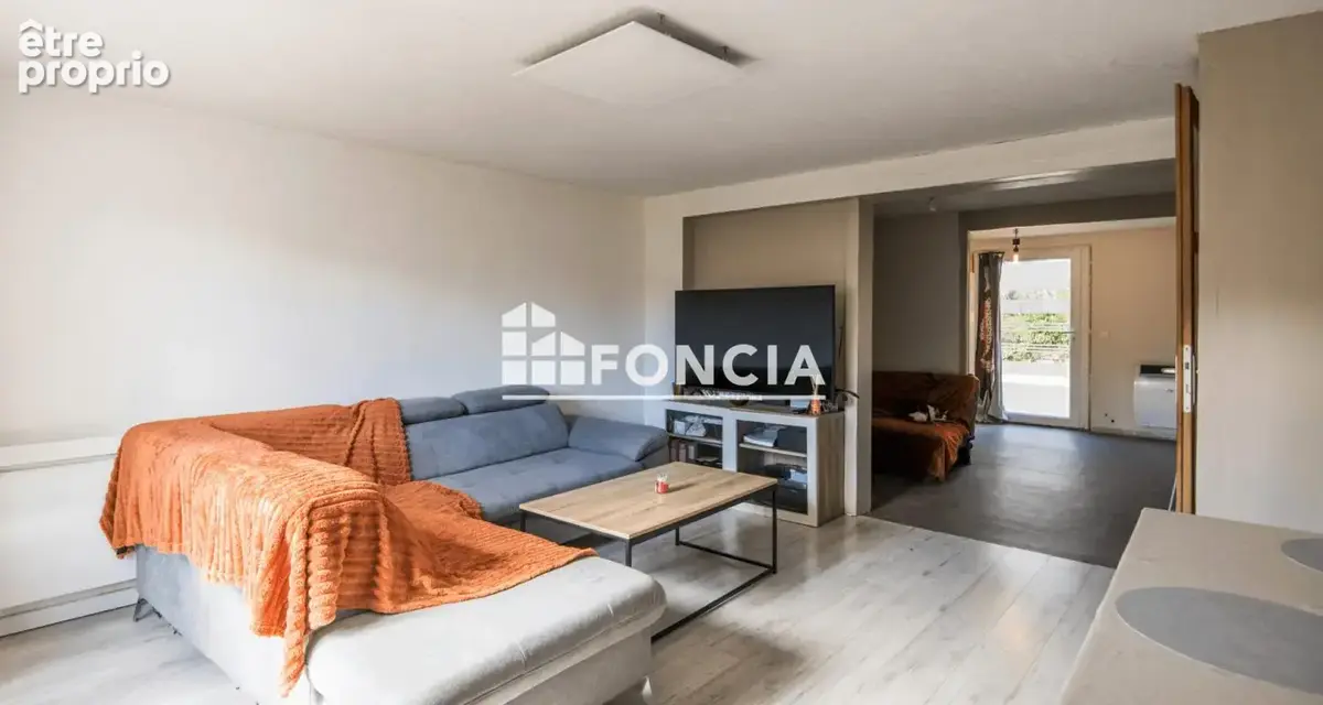 Maison familiale avec deux logements indépendants et piscine à Sébazac-Concourès, aux portes de Rodez - photo 10