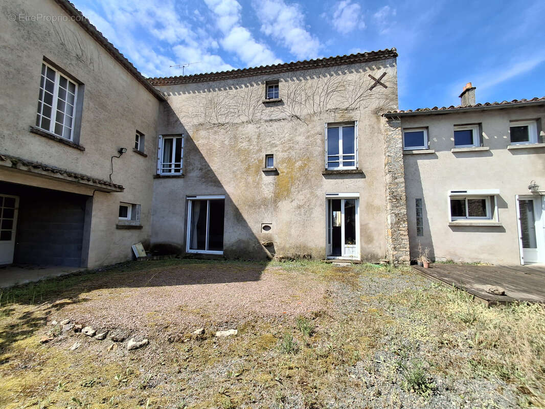Maison à CHANTONNAY
