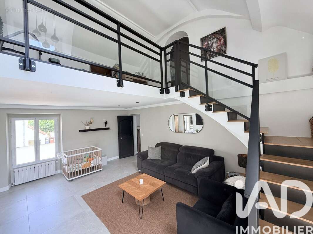 Photo 2 - Maison à SOISY-SUR-SEINE